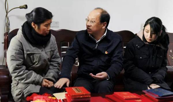 痛心！撫州這個村的第一書記倒在脫貧攻堅一線，省委常委、組織部長趙愛明專門作出批示