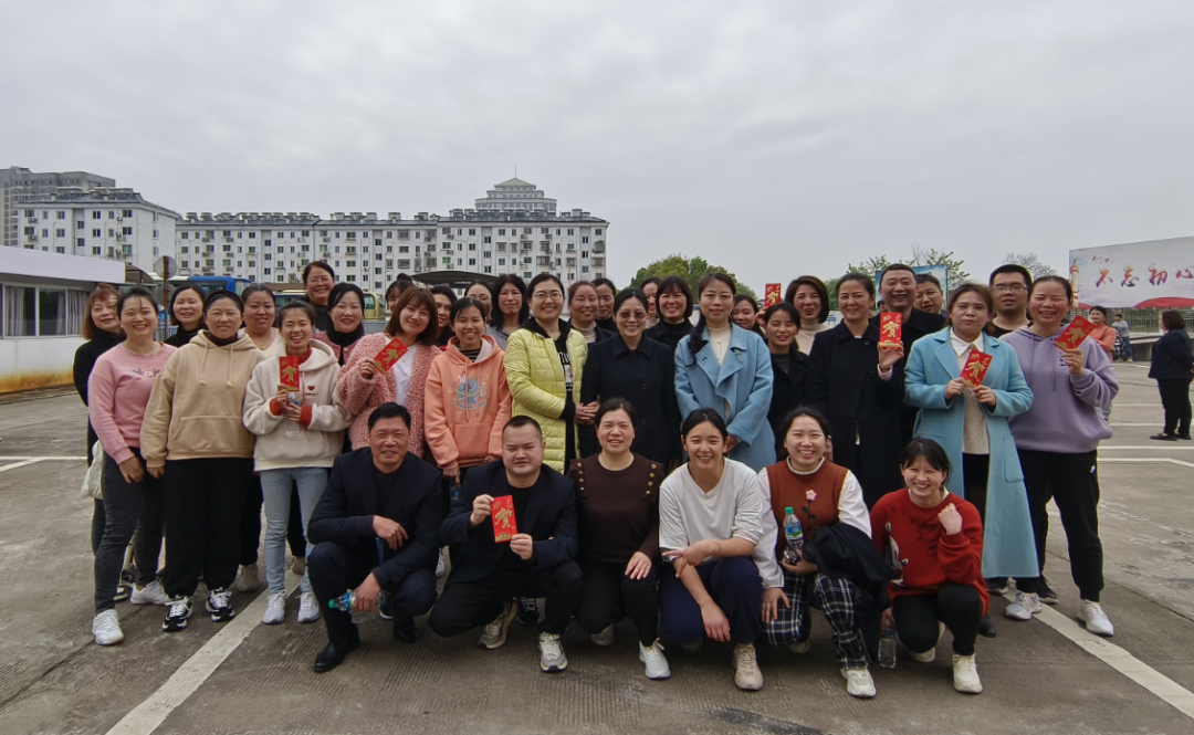 鷹潭長(zhǎng)運(yùn)、公交：工會(huì)組織開展跳繩比賽