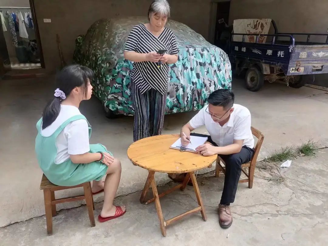 九江長(zhǎng)運(yùn):下鄉(xiāng)辦卡 服務(wù)上門(mén)
