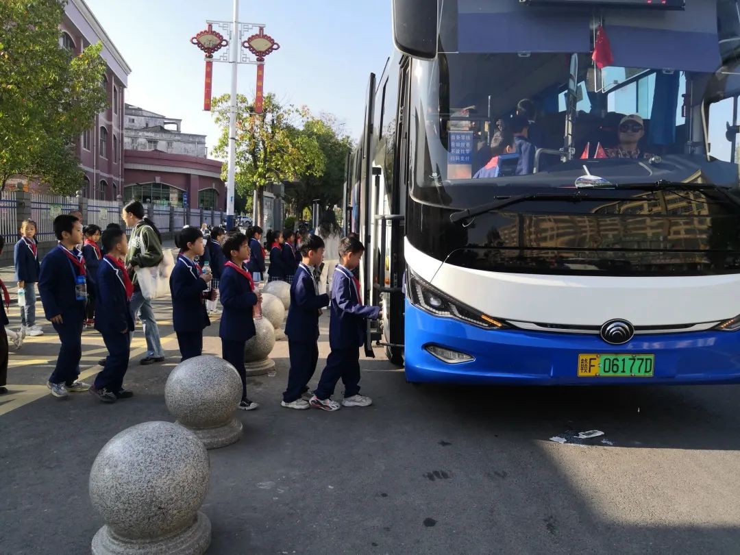 撫州長運：抓細節(jié)優(yōu)服務 持續(xù)為研學活動提供運輸保障